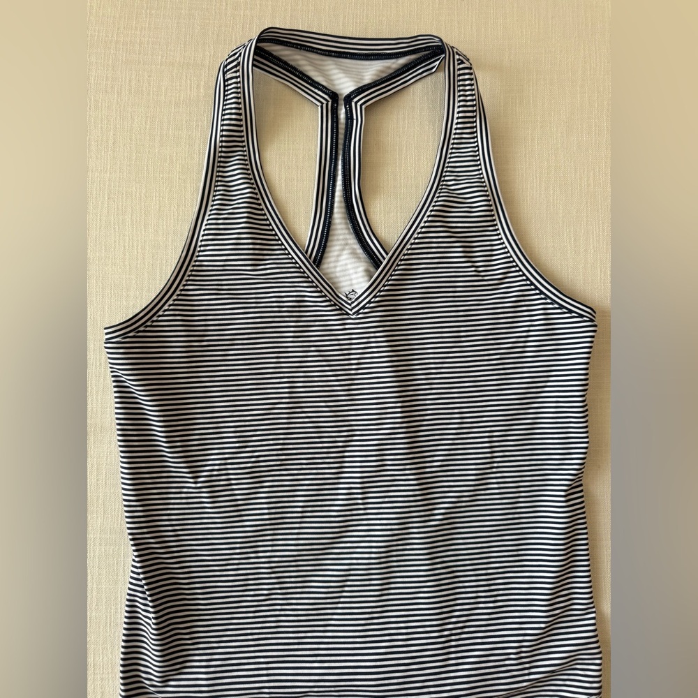NWOT southern tide performance tank